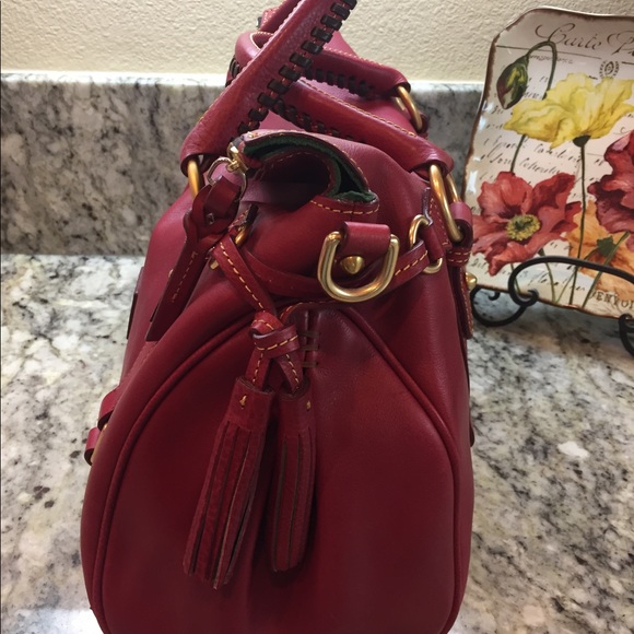 🚫SOLD🚫Dooney & Bourke Med Flo Satchel Raspberry - Picture 7 of 8